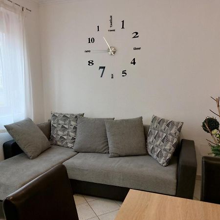 Apartmancentrum Gyula Ngoại thất bức ảnh