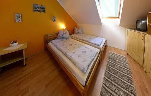 Apartmancentrum Gyula Ngoại thất bức ảnh